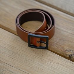 Light brown leather belt - smooth effect