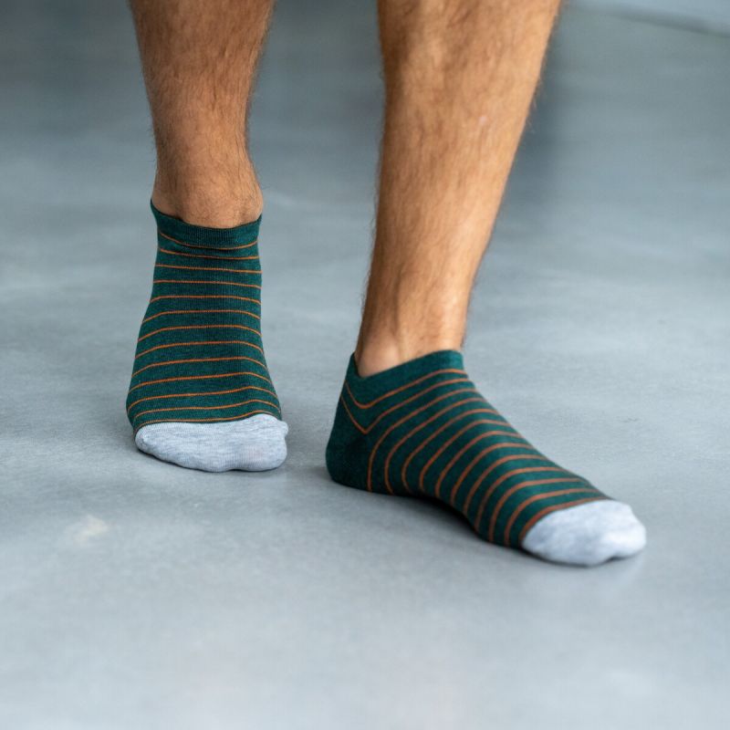Thin striped green and orange ankle socks