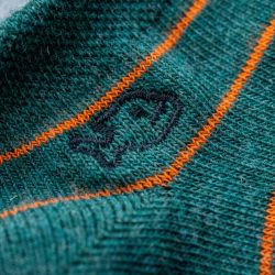 Socquettes fines rayures orange et vert  en coton peigné