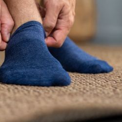 Plain Mottled navy blue ankle socks