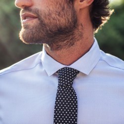 Knitted tie  Navy / White