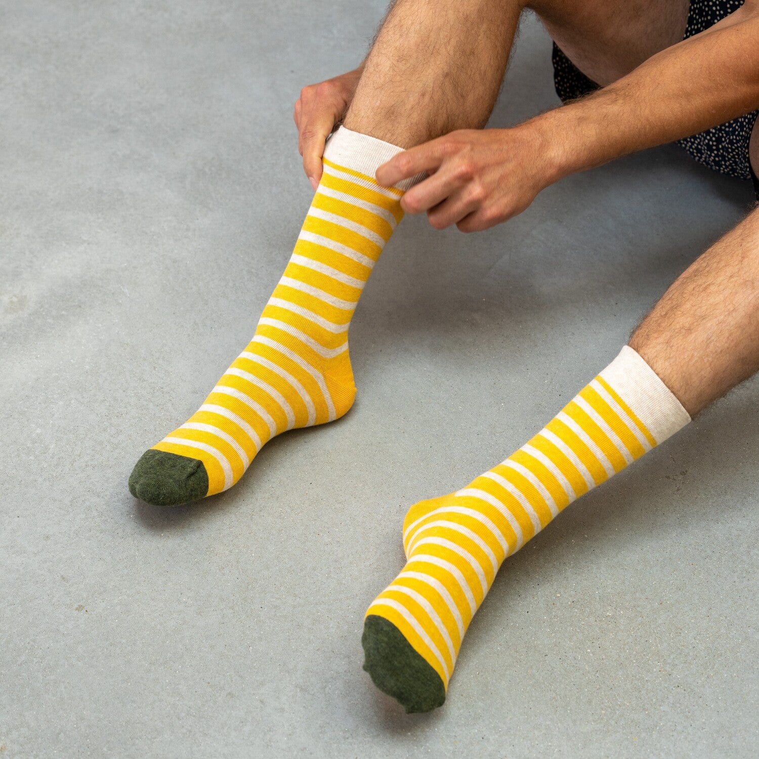 Combed cotton socks Wide stripes - Saffron yellow