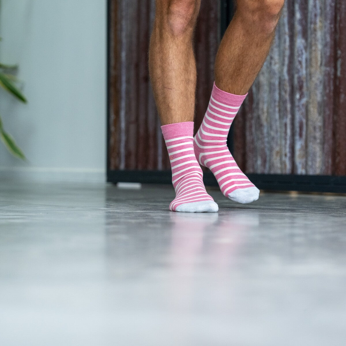 Chaussettes en coton peigné A rayures larges - Rose