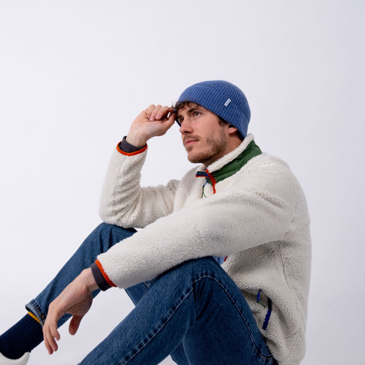 Lambswool hat Blue jeans