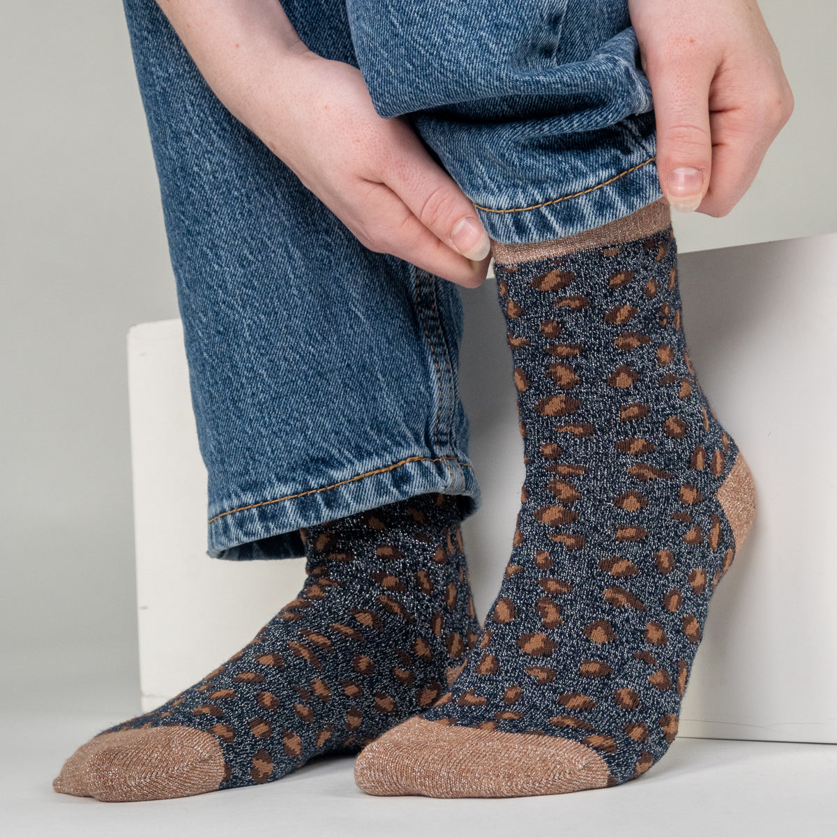 Socks in combed cotton Leopard - Navy and brown