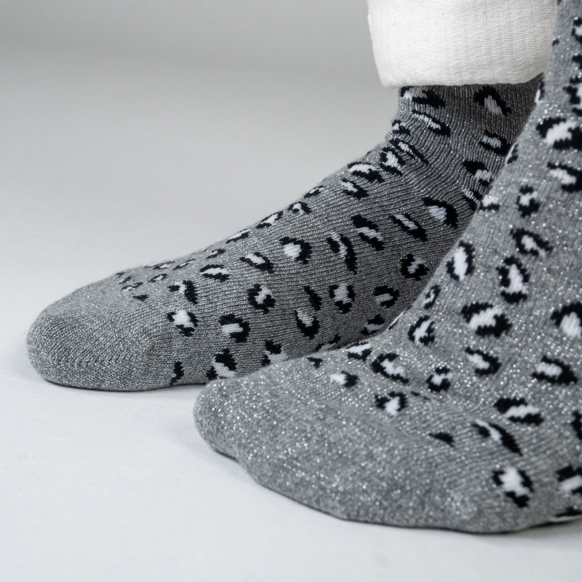 Chaussettes en coton peigné Léopard - Gris