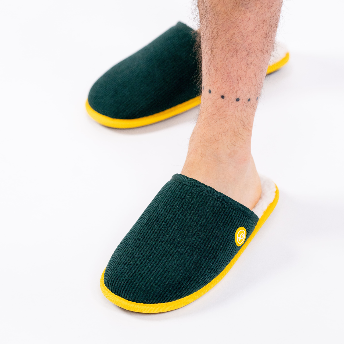 Ribbed velvet slippers Green