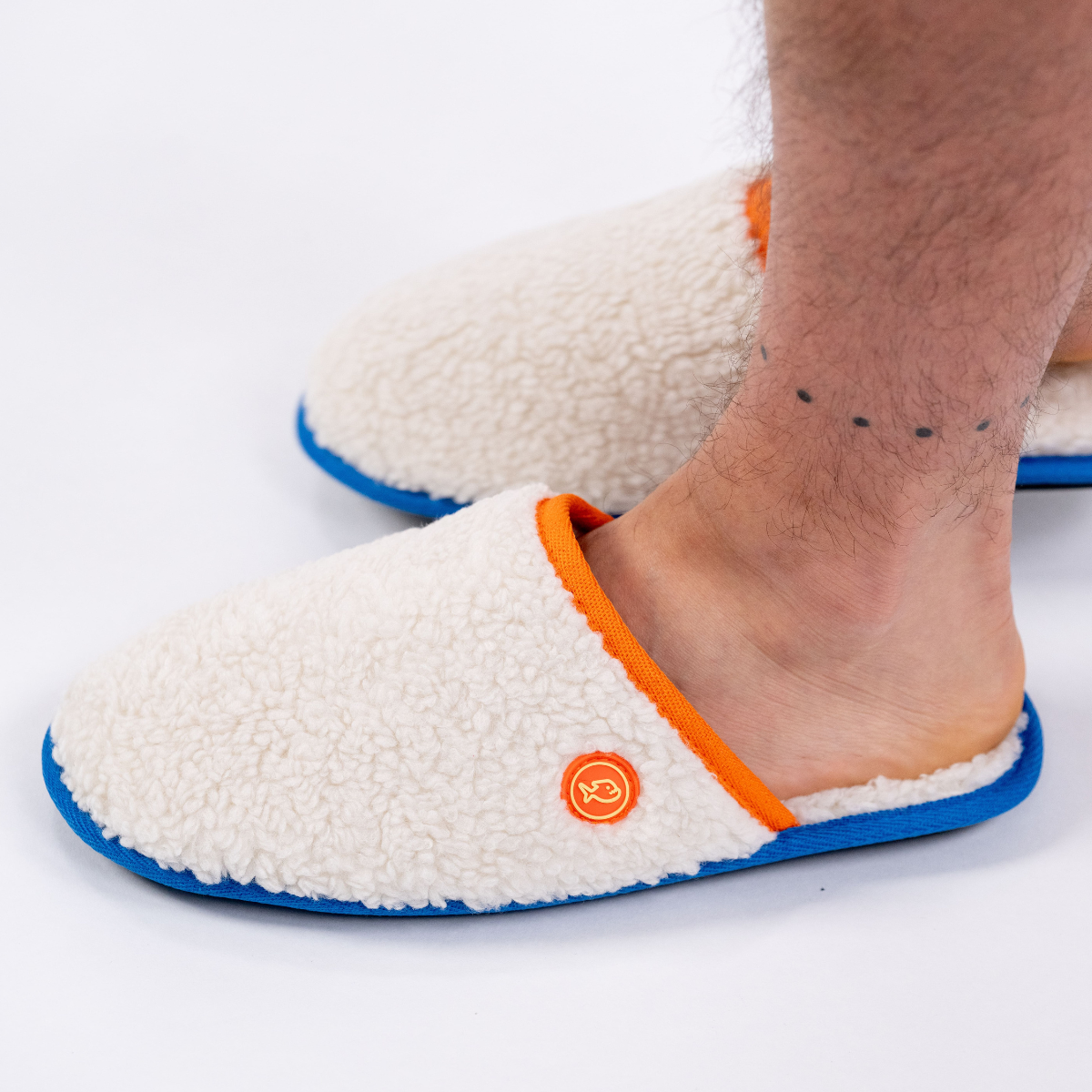 Chaussons en sherpa Orange