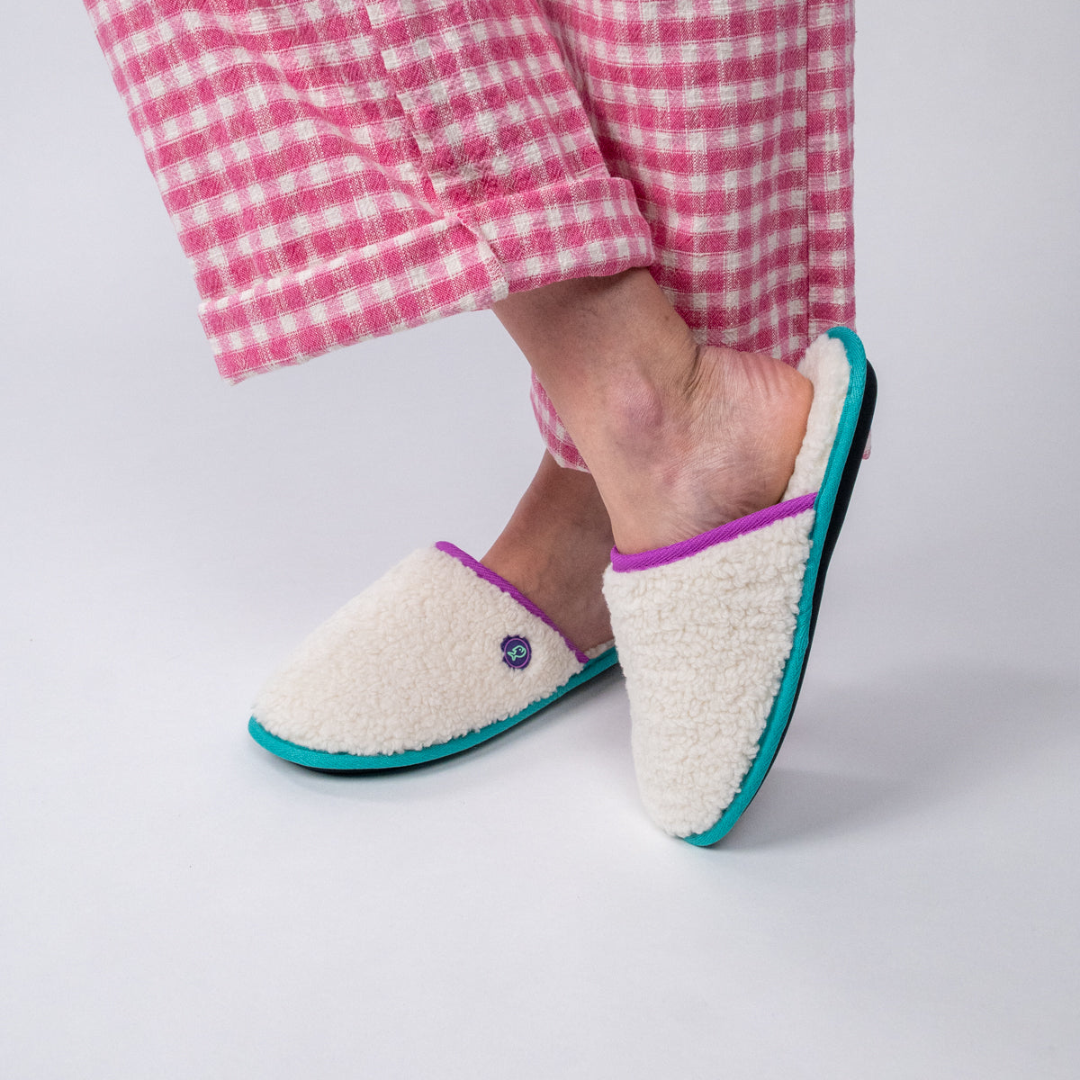 Chaussons en sherpa Violet